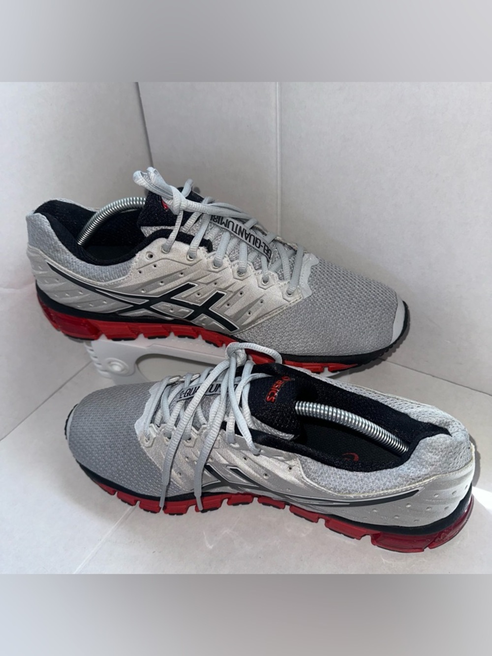 Asics Gel Quantum 180 Mens Size 11 Gray Black Athletic Running Shoes Sneakers